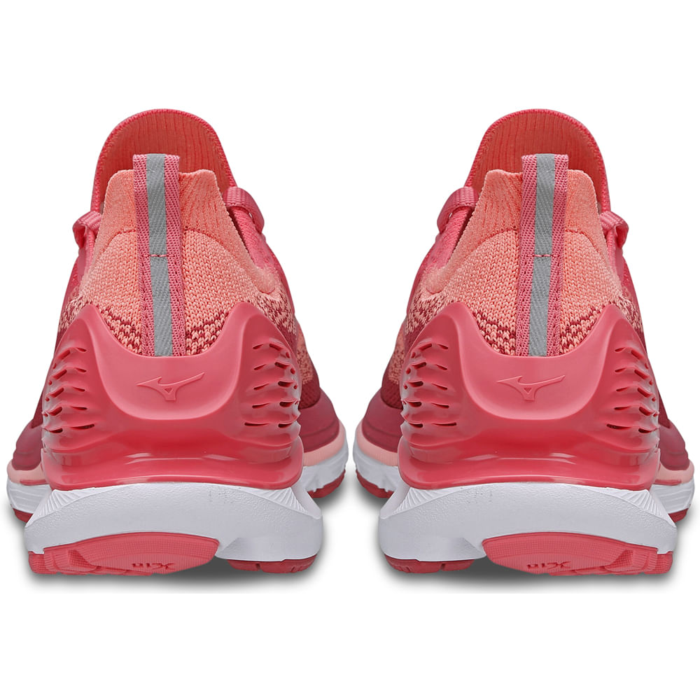 Mizuno wave on sale laser pink